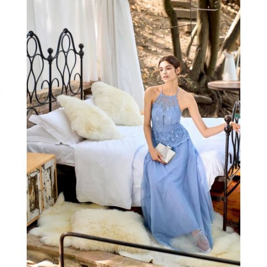 Rochie Rinascimento, L